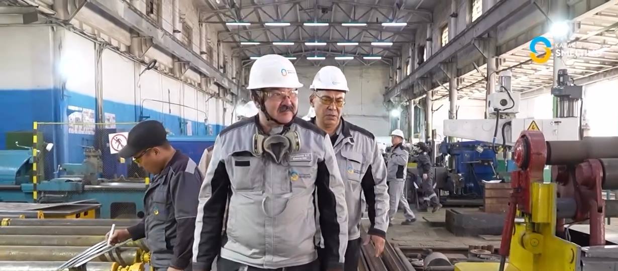Завод директоры цехтарда болды