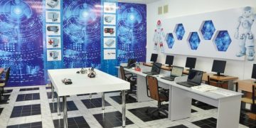 Жаңа оқу жылы: жасанды интеллект, бірыңғай дизайн-код және мұғалім мәртебесі